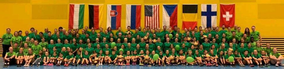 Po návratu z Norska jsme vyzpovídali dvě naše závodnice. Zkušenou Sabinu Kischerovou a tak trochu nováčka Nicolu Aspen Arnold.