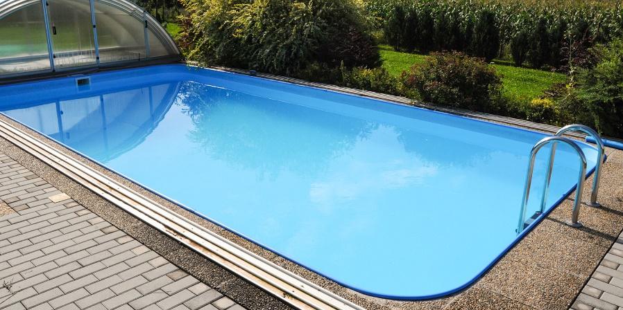 VENKOVNÍ ZASTŘEŠENÉ BAZÉNY Přípravek FN AQUA je vhodný pro zastřešené bazény s jemnou pískovou filtrací a UV lampou, která je součástí filtračního systému a je pravidelně využívána.