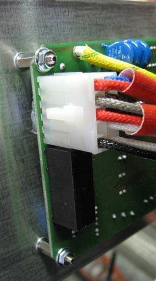 250 MFK - 250MTM EXPLANATION Make sure that the JP2 cable of the front panel is inserted correctly