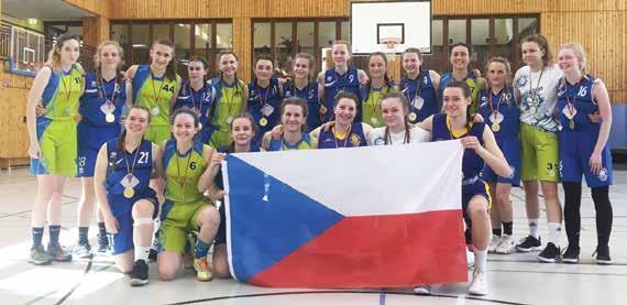 Ze sportu BASKETBALL INTERNATIONAL EASTERCUP BERLIN 2019 Ve čtvrtek 18. 4. 2019 odjel náš tým holek U17 na mezinárodní turnaj International Eastercup Berlín-Moabit 2019.