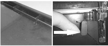 EN Cleaning glass parts If the door glass needs cleaning, follow the instructions below: 1. Open the glass door fully. 2. According to Fig.