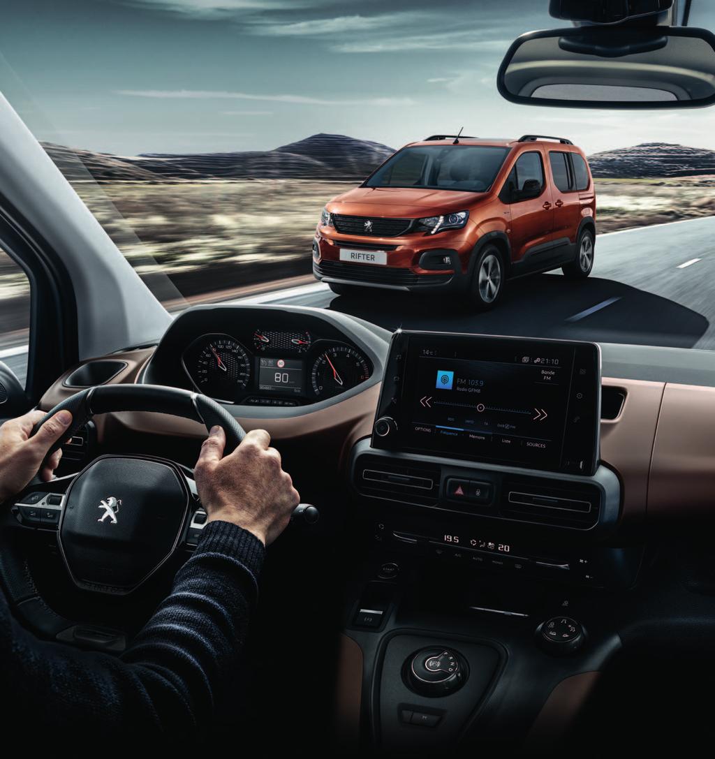 NOVÝ PEUGEOT RIFTER JIŽ OD 364 900 Kč*! PEUGEOT i-cockpit ZAVAZADLOVÝ PROSTOR AŽ 4000 l AŽ 7 MÍST Splňte si své sny.