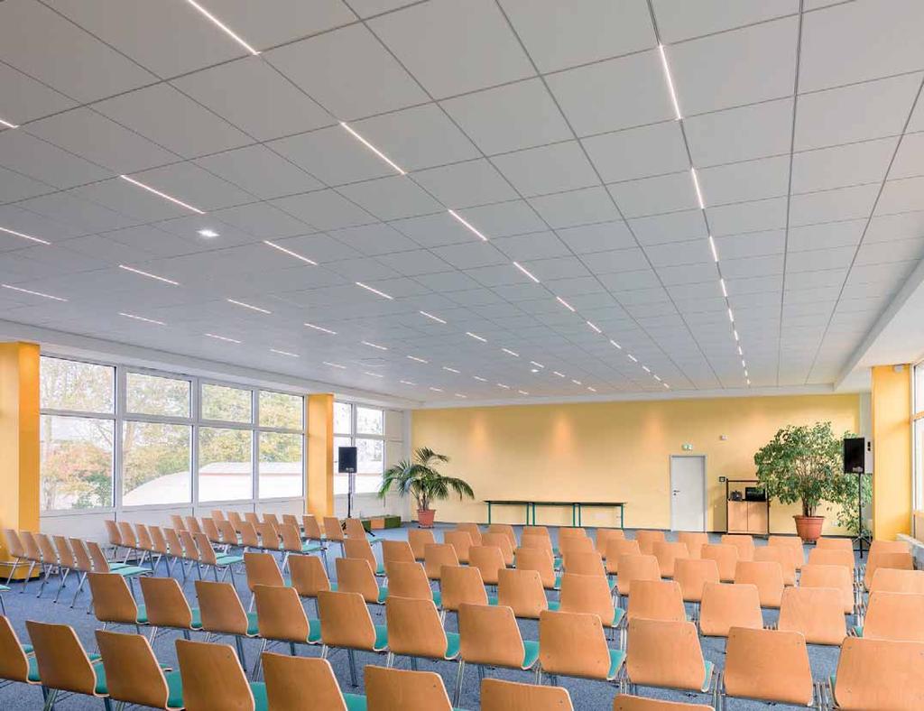 20 Umění světelné spáry OWAlight OWAlight doplňuje podhledový systém S 15b OWAline o integrovatelné osvětlovací LED lišty.
