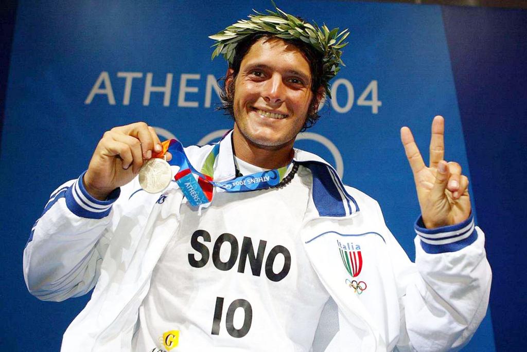Rozhovor s Aldo Montanem Sportovní šermí? a olympionik, dvojnásobný držitel titulu mistra sv?ta, p?tinásobný mistr Evropy a devítinásobný mistr Itálie. Uznávaný propagátor atletiky, který?