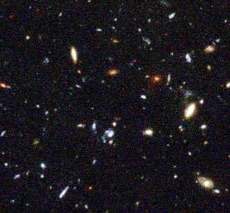 Pozorovací kosmologie Pozorování, experimenty: dřívější Hubble, kosmický