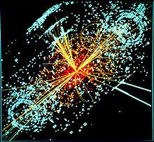 Raný vesmír méně spekulací, více fyzikálního zdůvodnění; supersymetrie vlastností vesmíru => pak porušení při energii > 1 TeV 10 12-10 6 s - kvarková éra všechny interakce