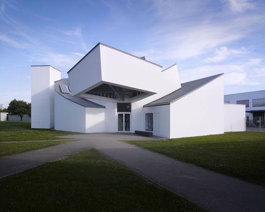 6.3 Vitra Design Museum Frank Gehry 1989 Obr.
