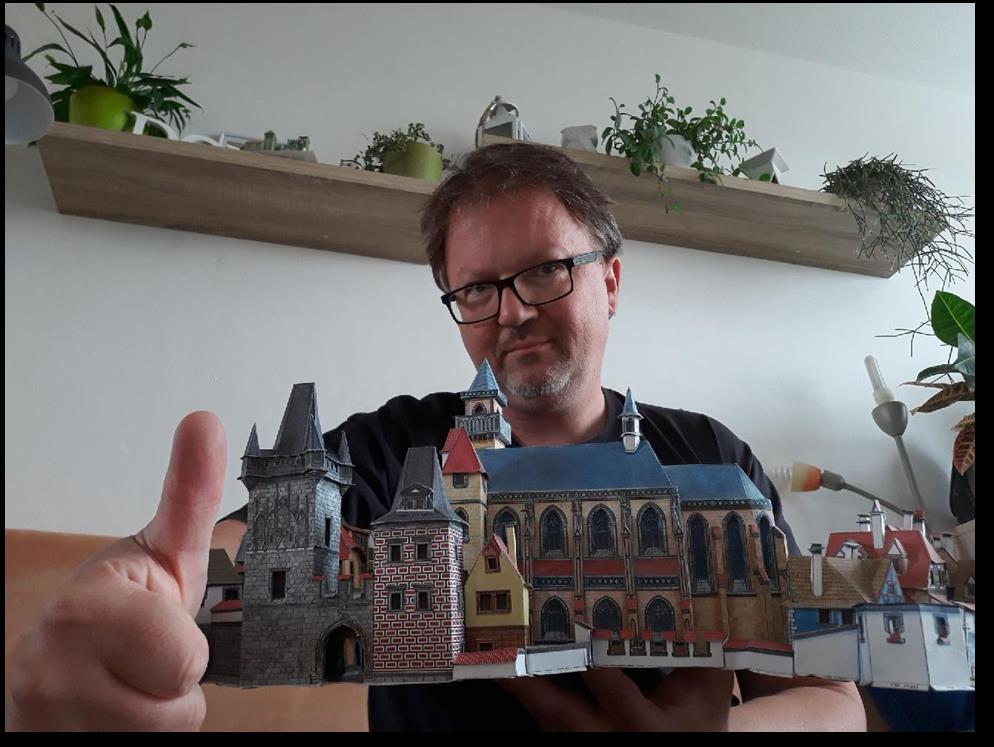 Vážený pane architekte, mockrát Vám děkuji za krásné chvíle strávené s Vašimi modely v dětství i v dospělosti, především historické architektury.