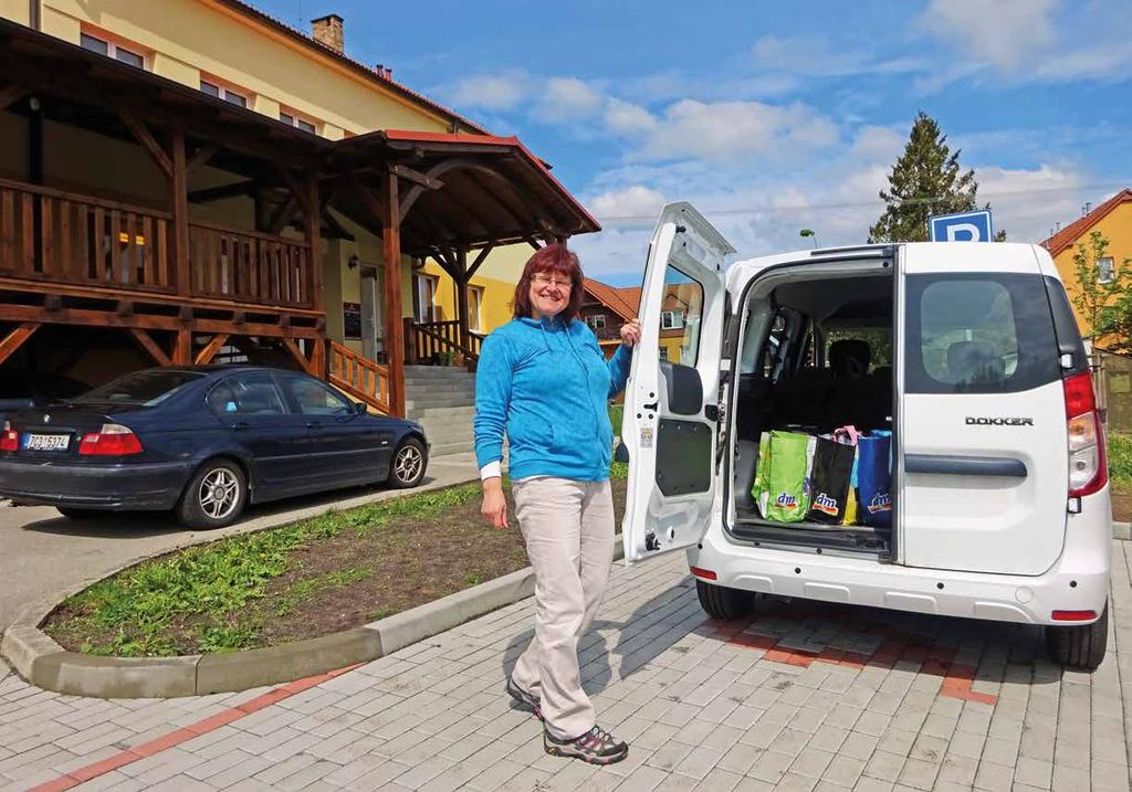 HOSPODAŘENÍ VÝNOSY ORGANIZACE ZA ROK 2018 Tržby za služby Tržby za dovážky obědů Účelová dotace JčK Příspěvky Úřadu práce APZ Ostatní Výnosy celkem 492 000 Kč 179 550 Kč 2 327 000 Kč 714 228 Kč 563