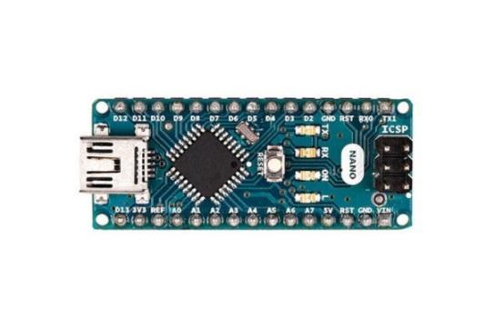 Obrázek 2: Arduino Nano 2.2 LilyPad Arduino Lilypad Arduino se od ostatních desek liší hlavně tvarem, díky kterému se dá použít jako mozek pro různá wearable zařízení.