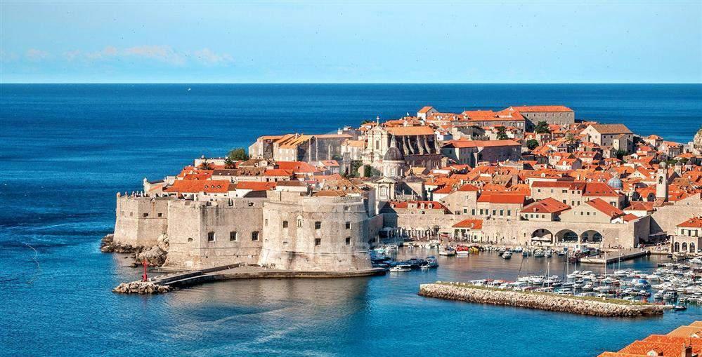 2019 Dubrovnik parelel