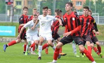 Šestnáctiletý Gregor nastřílel Náchodu šest gólů V Uhřiněvsi, kde má domácí hřiště mládež vršovických klokanů, v utkání Bohemians Praha 1905 U17 FK Mladá Boleslav U16 3:1 vyhráli Boleslavští poločas
