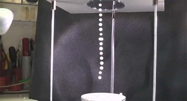 Acoustic Levitation 16. Acoustic Levitation Small objects can levitate in acoustic standing waves. Investigate the phenomenon.