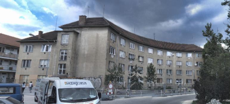 Bytový dům Gallašova 782/2 (stav před rekonstrukcí) Bytový dům Gallašova 51/8 (stav před rekonstrukcí) Stavební úpravy bytového domu Píškova,