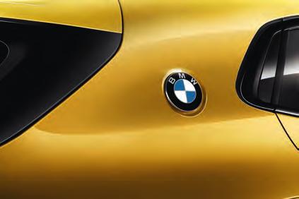 Zde je klíčovým faktorem design exteriéru, který kombinuje dynamicky pojaté tvary karoserie a přikrčenou siluetu kupé s robustní konstrukcí modelů BMW X.