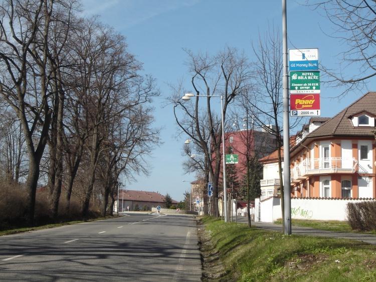 ZMĚNA FUNKCE - některé výrobky mají funkci jen za určených podmínek (čas, počasí, ) - důležité je pro tyto výrobky vymyslet jinou funkci - např.