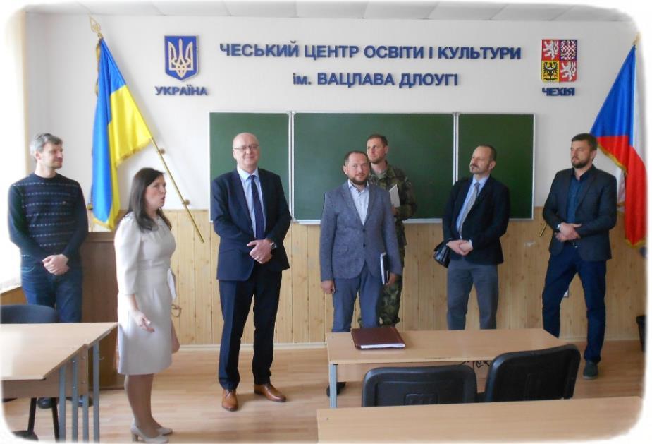 Ukrajina, Žytomyr Česká republika: 20 let v NATO, 15 let v EU Eva Řezníčková Dne 24.