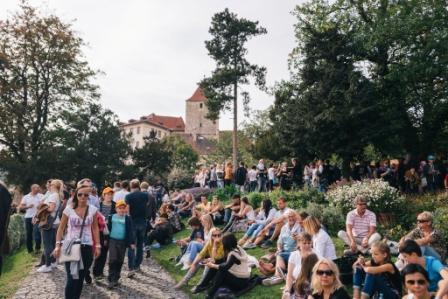 500 Kč / den poplatek na pokrytí nákladů spojených s technickým zajištěním akce Vyúčtování žetonů