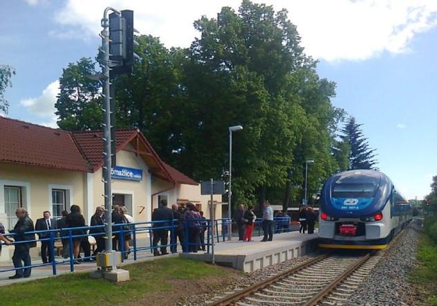 Tržní konzultace V případě přímo uzavřených smluv MD zaznamenalo zájem alternativních dopravců, předkládajících nabídky na velkou část linek objednávaných MD.