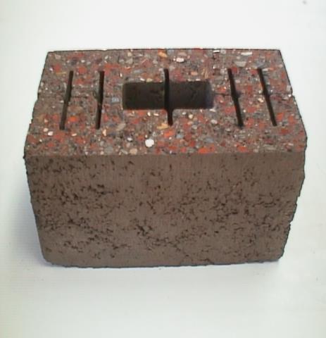 RECYKLOVANÉ ZDIVO Drcené cihly- Použití jako kamenivo do betonových zdících prvků