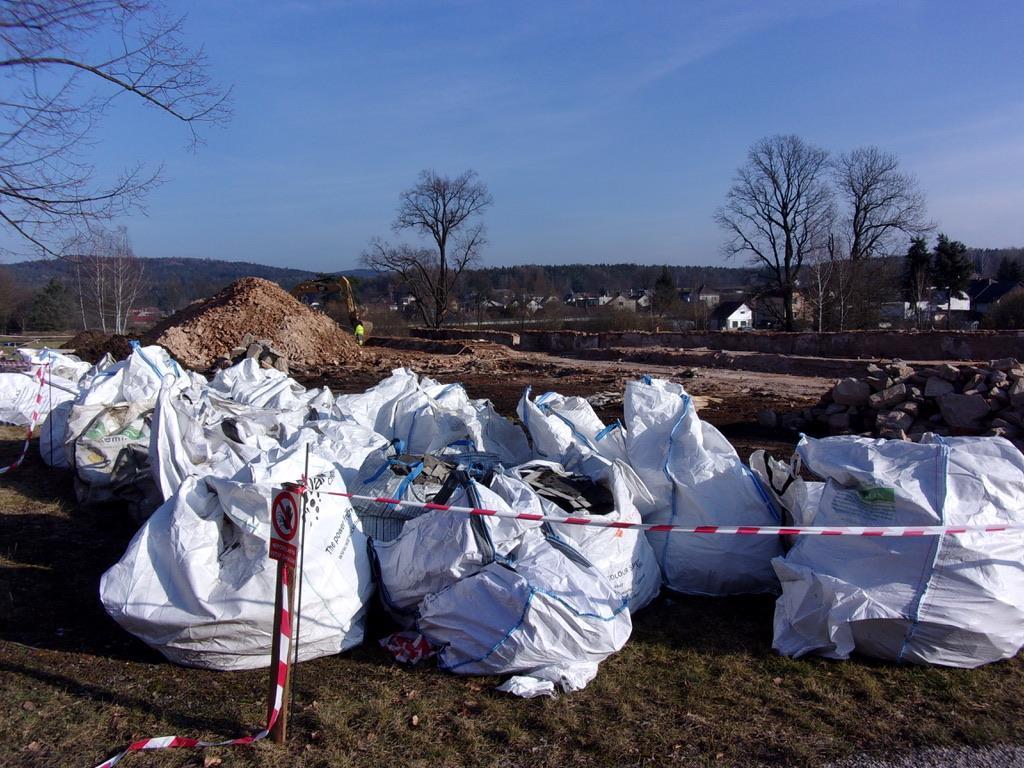 SPRÁVNÝ POSTUP DEMOLICE OBJEKTŮ Třetí fáze: Odstrojení objektu