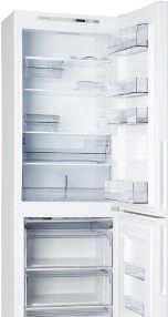 CHLAZENÍ Kombinované chladničky s mrazákem dole RCA338XA++ RCA338A++ 187 cm 205 l 119 l Soft touch ovládání Barevné provedení: nerezové Čistý objem chladničky / mrazničky: 205 l / 119 l Nízkoteplotní