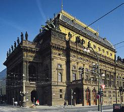 Únor 2015 Výlety páně Broučkovy (Národní divadlo moravskoslezské Ostrava Festival Opera 2015) 2. Po Carmen O2 3. Út Sluha dvou pánů 4. St Čarodějův učeň 5. Čt Radúz a Mahulena (derniéra) 6.