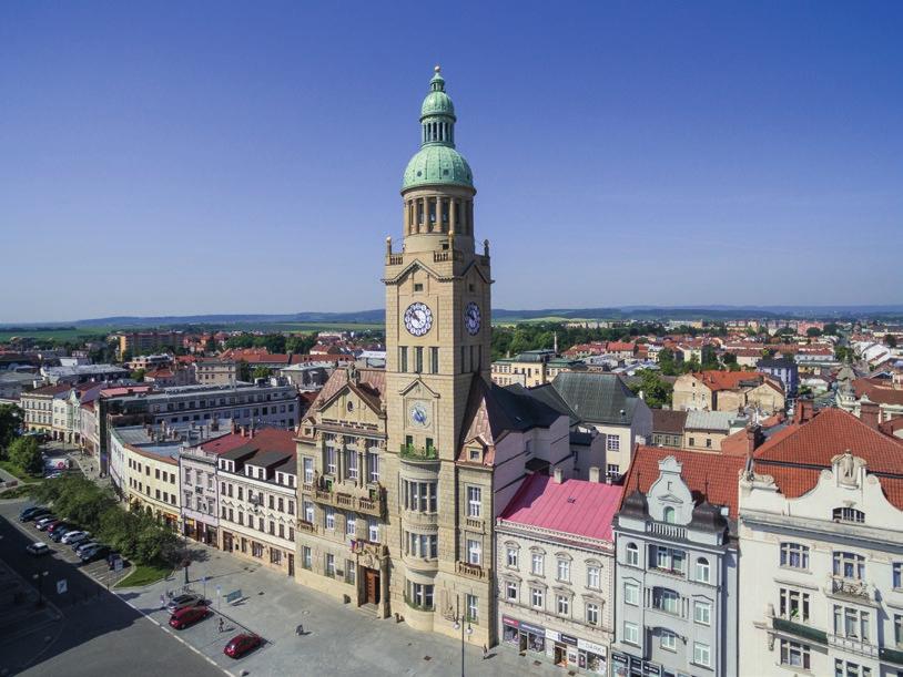 STŘECHY A