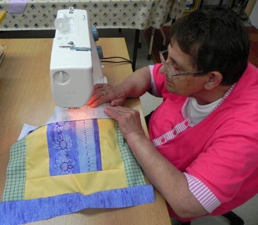 Plníme přání seniorům O projektu jsme už v našem zpravodaji psali.