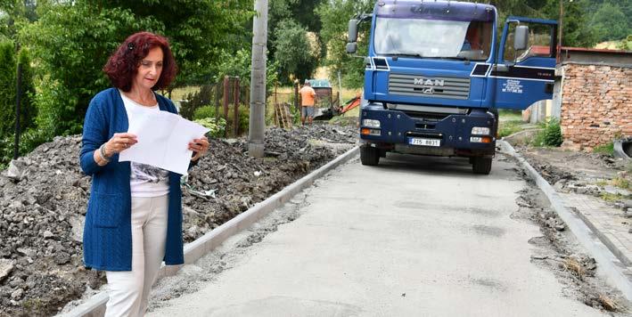 Hana Heráková: Během léta opravujeme chodníky a vozovky Místostarostka MUDr.