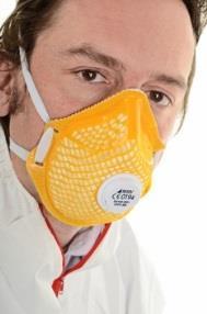 Respirátorů (filtračních zařízení) je k dispozici celá řada druhů, a to buď těsné obličejové chrániče (masky), nebo volné kryty obličeje (kukly/ochranné přilby).