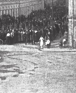 Také některé brněnské orchestry a zpěvačky používaly Photofon k demo- 1921 Dnes nahrávkám svých skladeb.postupně stoupal věhlas nahrávacího studia i do jiných měst až také do Bratislavy.