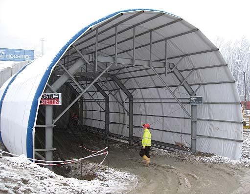 5.3 Opatření při dopravě betonové směsi a betonování Celkovou kvalitu ostění ovlivňuje výroba, přeprava a uklád - ka betonu do bednění.
