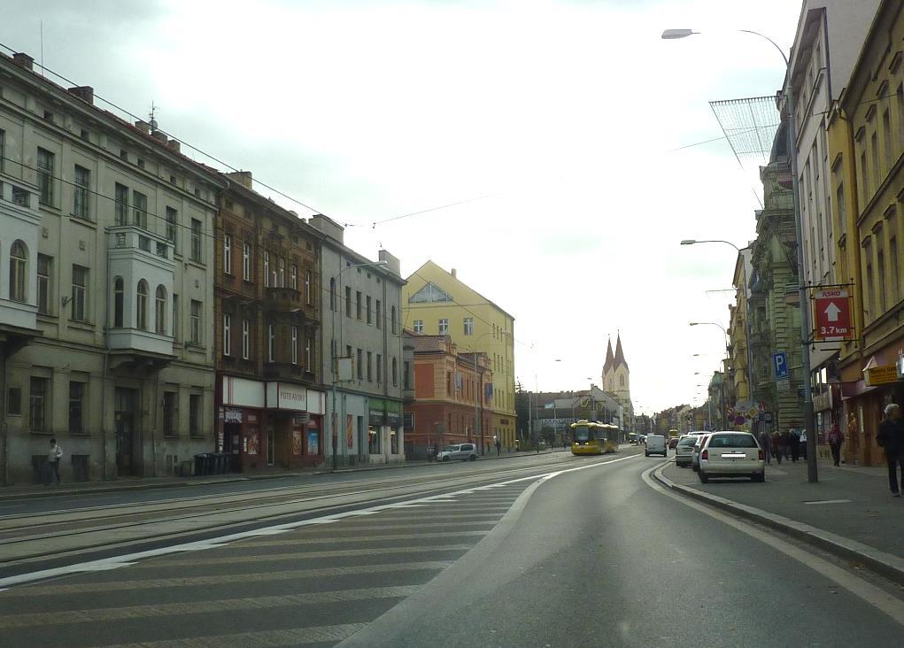 Obr. 9: Ftdkumentace zástavby v klí kritickéh místa pririty I v Plzni-Jižním