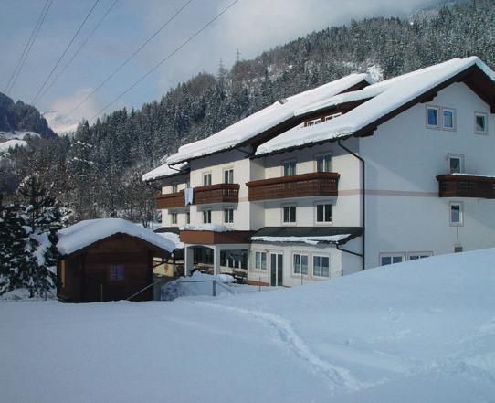 Rakousko 4 MÍSTA PRO UČITELE ZDARMA také pro VŠ MÖLLTAL ANKOGEL výhodné ceny platí i pro vysoké školy mládežnický hotel s polopenzí