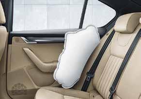 ukrytý ve volantu, airbag spolujezdce se nachází v