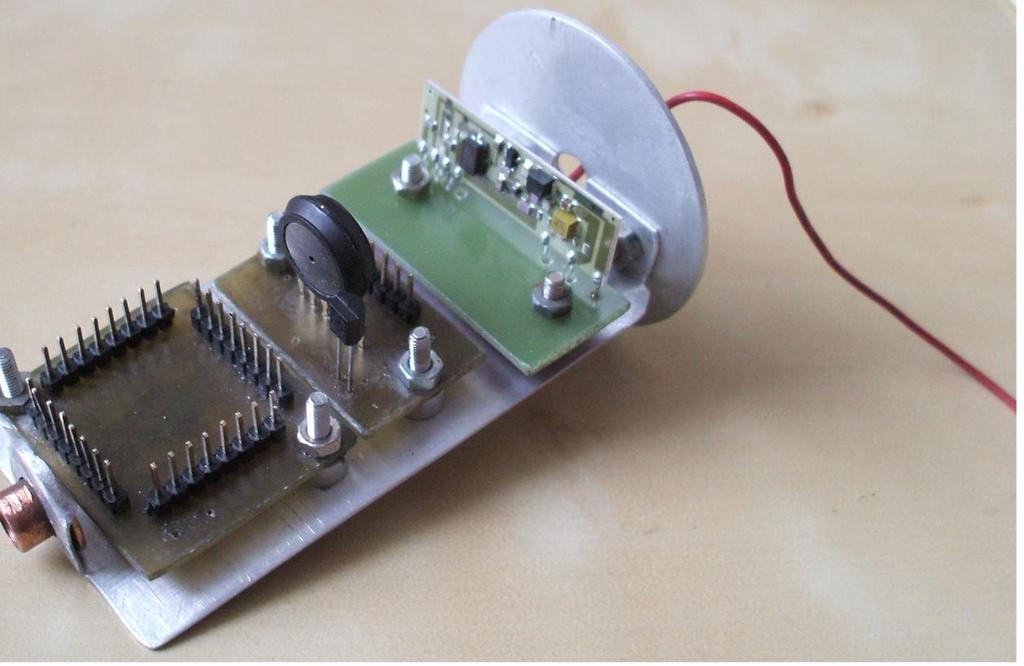 Obr.9 Cansat s hybridním TXem 433,92MHz Další vybavení CanSatu záleží již na požadavcích komkrétní soutěže.