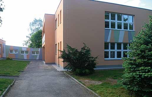 Dana Šichová, rozená Hospergrová z Trhového Štěpánova Muzikálové vystoupení Gymnázia Benešov v Sedmpánech; foto Tomáš Svoboda Občané ze Sedmpán byli potěšeni vystoupením studentů; foto Tomáš Svoboda