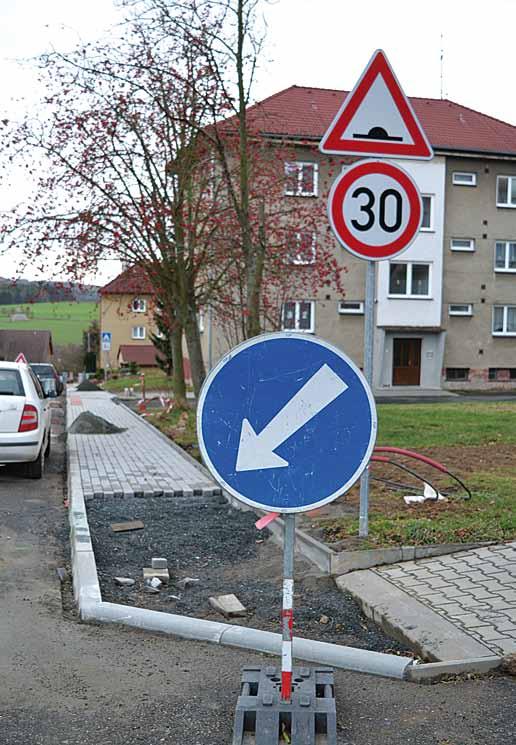 dalších prvků hřbitova v Trhovém Štěpánově Rekonstrukce chodníku v ulici Nad Školou; foto archiv města Zvýšení bezpečnosti dopravy ve městě Trhový Štěpánov přechod na Náměstí Získali jsme dotaci od