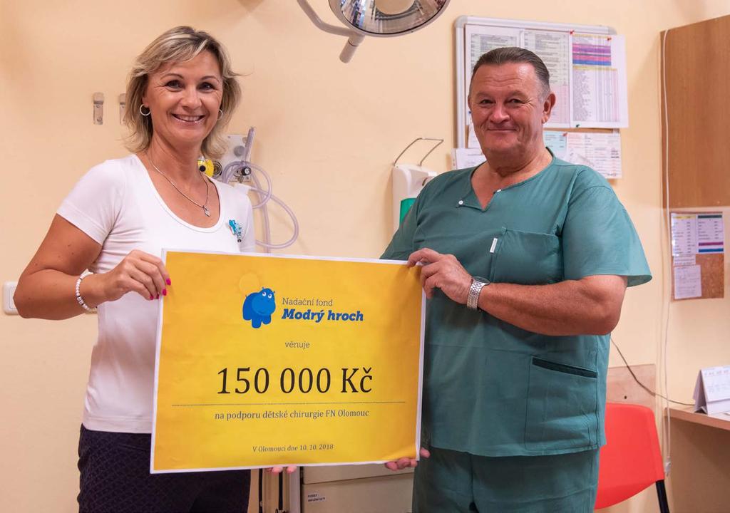 Sponzoring Dárci a nadace nad 50 000 Kč FINANČNÍ DARY AOP Orphan Pharmaceuticals AG B.Braun Medical s.r.o. Johnson & Johnson s.r.o. SIGMA OZ spol. s r.o. Alcon Pharmaceuticals (Czech Republic) s.r.o. M.G.P s.