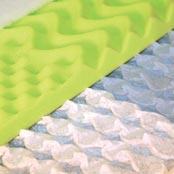 Nosnou vrstvu tvofií elastická pûna Medi- Foam tvarovaná do masáïních nopû.