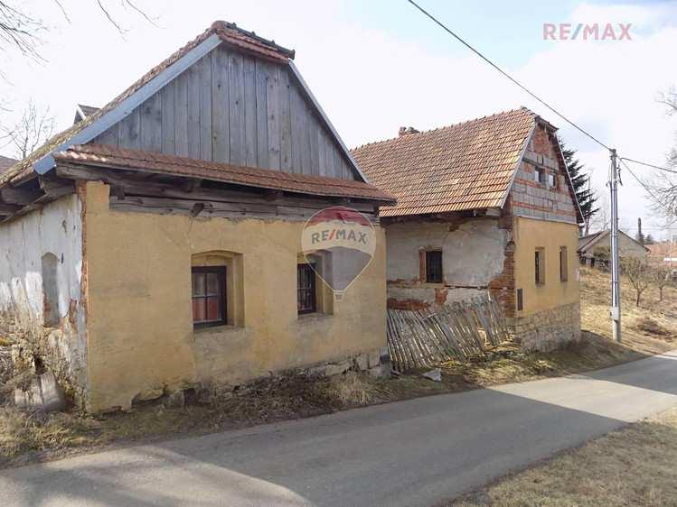 Záznam o prodeji srovnávané nemovitosti č. 6 1. Identifikace Prodej, Rodinný dům, 120 m 2, Opatov, okres Svitavy Celková cena: 460.000 Kč Adresa: Opatov, okres Svitavy 2.