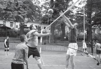 Holubácká sedmička V sobotu 1. června se v areálu TJ Holubice za krásného letního počasí a v pohodové, přátelské atmosféře uskutečnil již čtvrtý ročník Holubácké sedmičky.