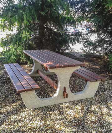 STOLY IN TOP Všechny stoly jsou určeny do zahrad a pro pěší zóny na veřejných prostranstvích odpočinkové zóny u cyklistických stezek, turistických a sportovních objektů nebo administrativních
