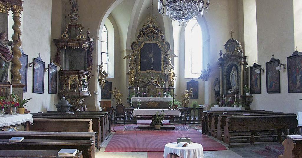 HISTORIE / ZPRAVODAJSTVÍ / DOPISY 1620 padl zpustošený kostel do rukou katolické církve a stal se farním. Po požáru města v roce 1664 byl výrazně přestavěn v barokním stylu.