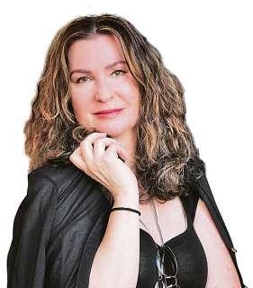 Irena Pavlásková Čas sluhů mi otevřel dveře, ale já tu šanci nevyužila ČÍSLO 33, ROČ. VIII 13. 9. 2019 str.6a7 Deštivá koupací tečka Venkovní bazény ukončily nepříliš zdařilou sezonu.