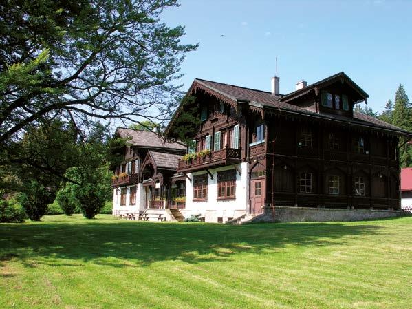 BŘEZEN
