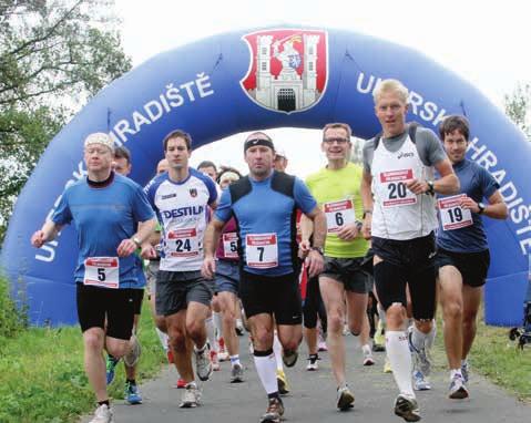 28 INZERCE Na půlmaraton s Baťovkou UHERSKÉ HRADIŠTĚ Už poosmé se milovníci běhu