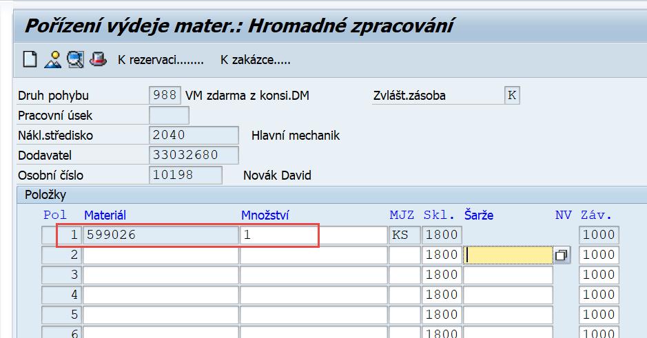 1. Zaměstnanec jde do skladu pro pomůcku Skladník