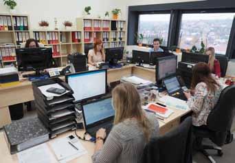 K dispozici máme odborníky v oblasti ekonomie, účetnictví, personalistiky a práva.